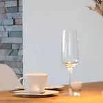 Seeblick25 - - Balkony - Wifi - Great View - New & Modern