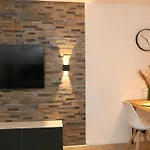 Seeblick25 - - Balkony - Wifi - Great View - New & Modern Appartement *