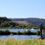 Seeblick25 - - Balkony - Wifi - Great View - New & Modern *