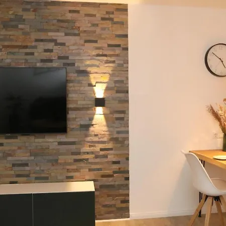 Seeblick25 - - Balkony - Wifi - Great View - New & Modern شقة *