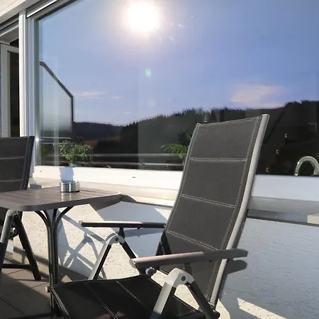 Seeblick25 - - Balkony - Wifi - Great View - New & Modern شقة *