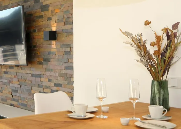 Seeblick25 - - Balkony - Wifi - Great View - New & Modern דירה *